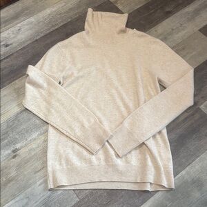 Orvis cashmere sweater turtle neck 100% cashmere